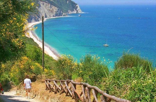 Nessun Dorma B&B Pesaro Exterior foto